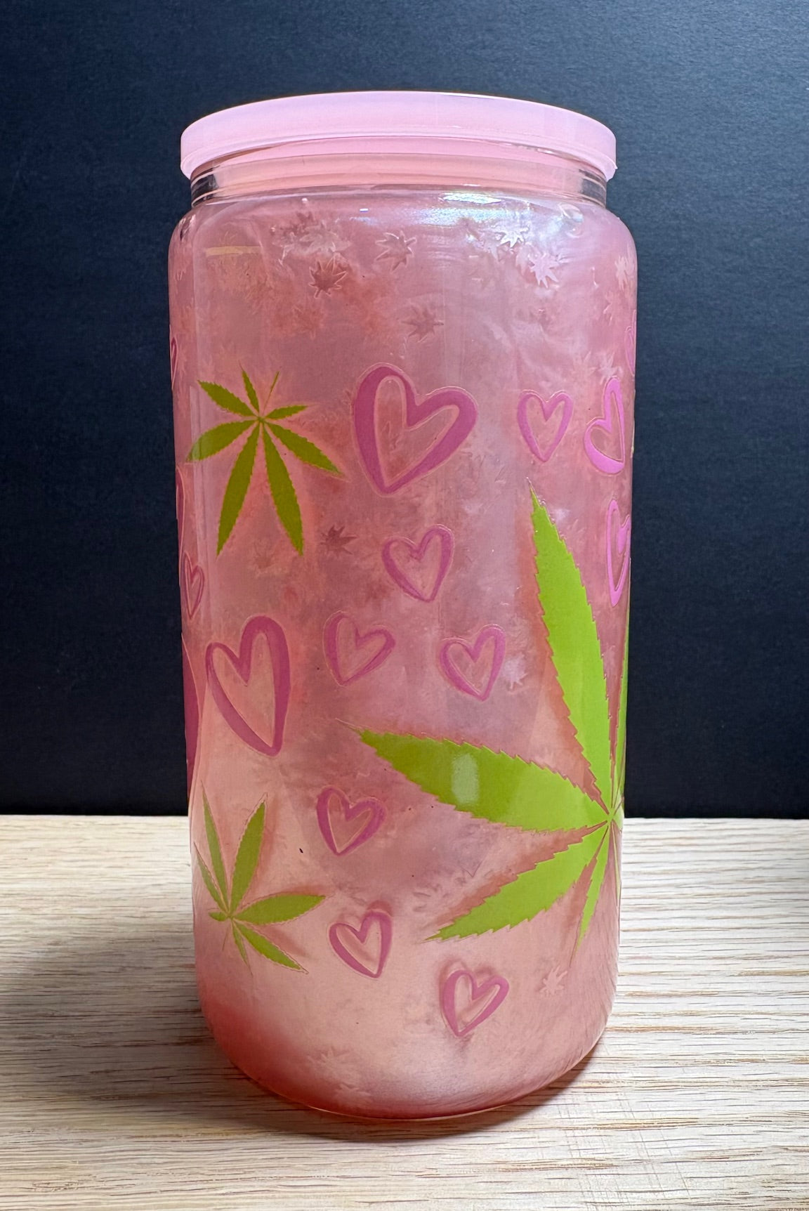 Pink Green Leaves - 16oz Glass w/ Colored Lid