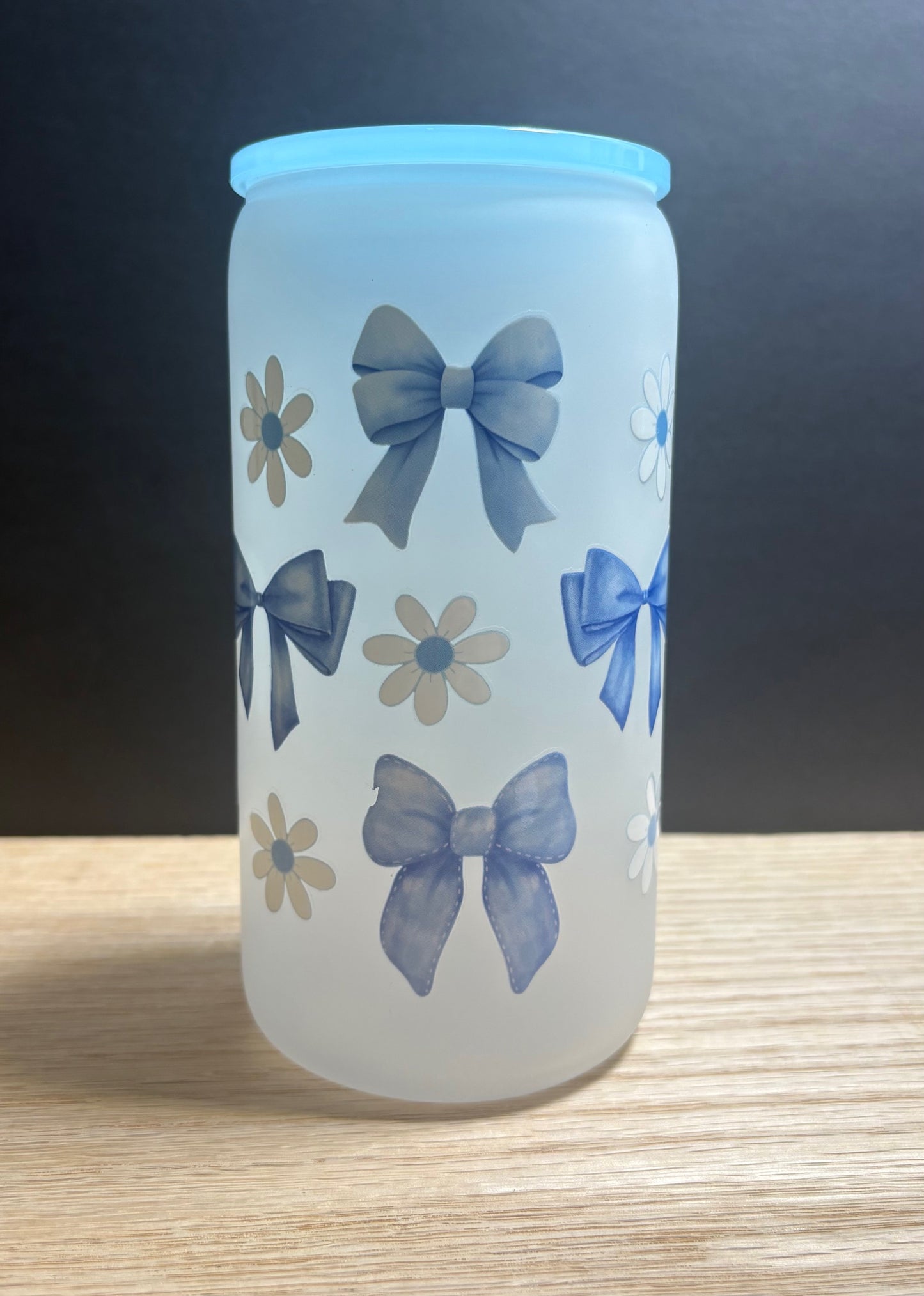Frosted Blue Bows - 16oz Glass w/ Colored Lid