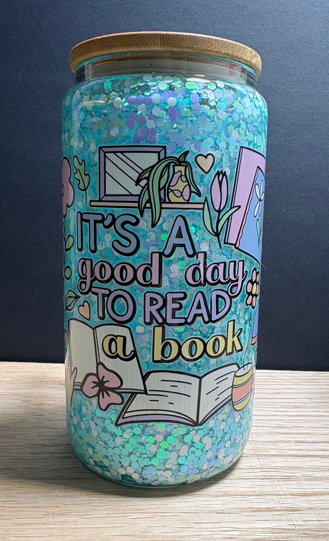 Books - 16oz Glass w/ Handle